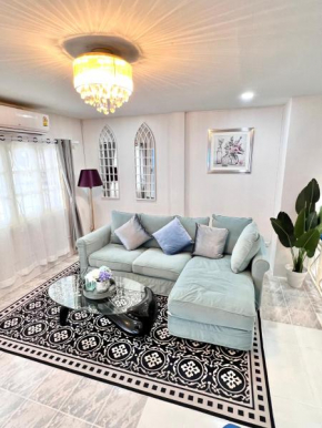 Comfort Home Patong